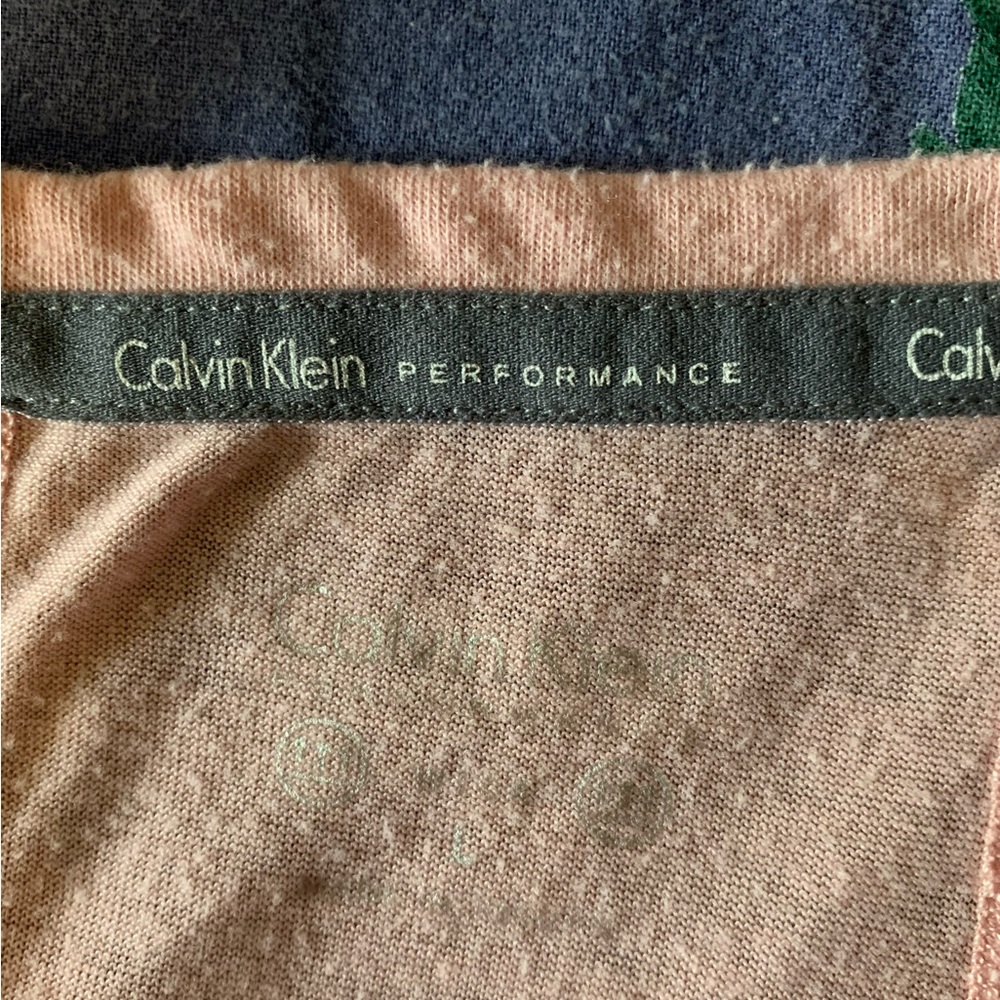 Donated Calvin Klein pink sleeveless shirt size large - Picture 3 of 3